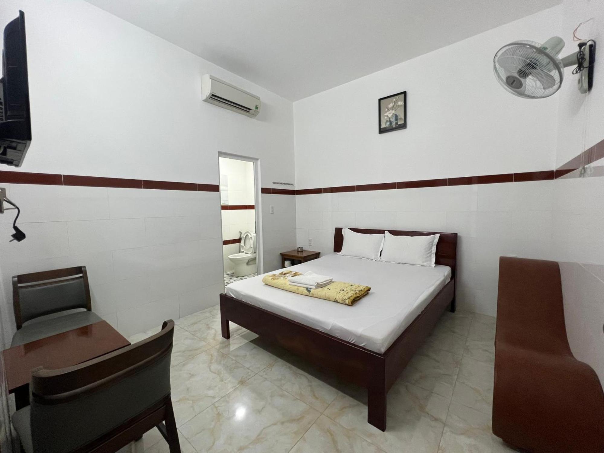 Hoang Minh 846 Hostel Vung Tau Exteriör bild